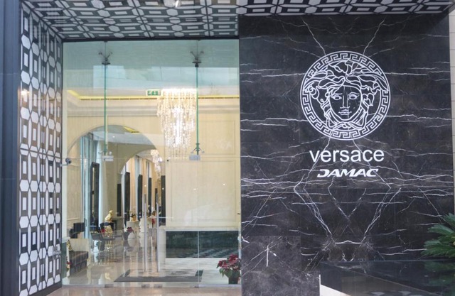 Versace Tower Luxury Suites - Downtown