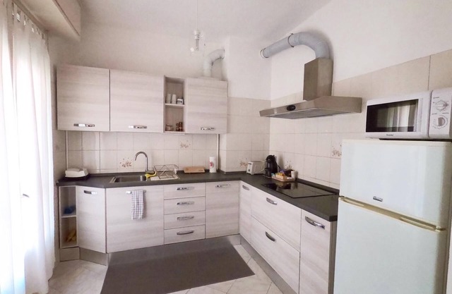 VERY NICE APARTMENT/KM 2.6 SAN SIRO STADIUM/KM 10 PIAZZA DUOMO/SUBWAY/WI-FI FREE