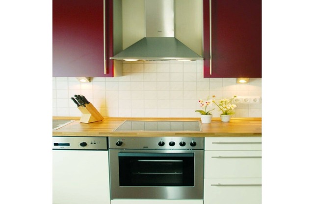 Very nice apartment with balcony overlooking the greenery