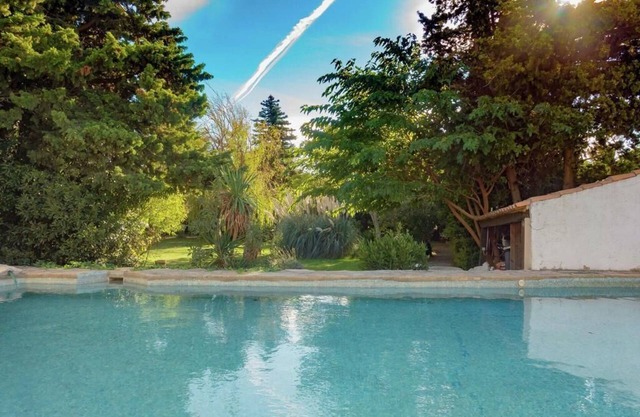 Very nice house for 12 people next to the big seaside town buffets