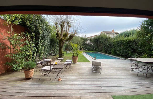 Very nice house, "the countryside to the city"