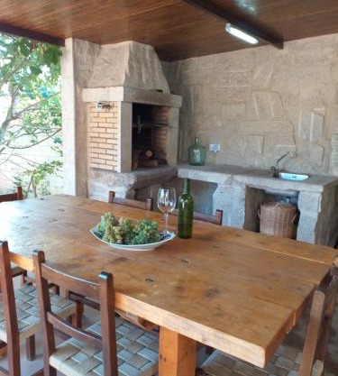 Viña da Igrexa, casa con jardin y barbacoa en cambados