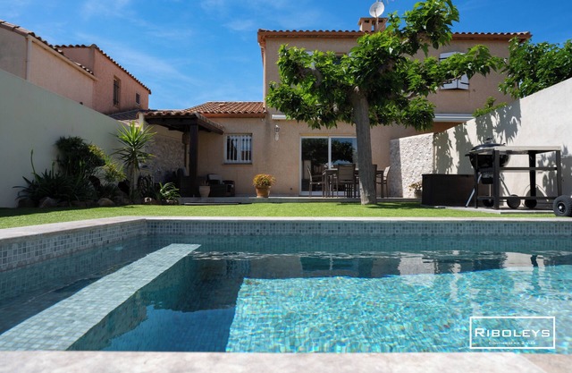 Vias Plage - Villa avec piscine privée