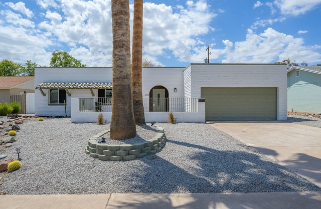 Vibrant Urban Escape! Discover Comfort and Convenience in the Tempe Scottsdale