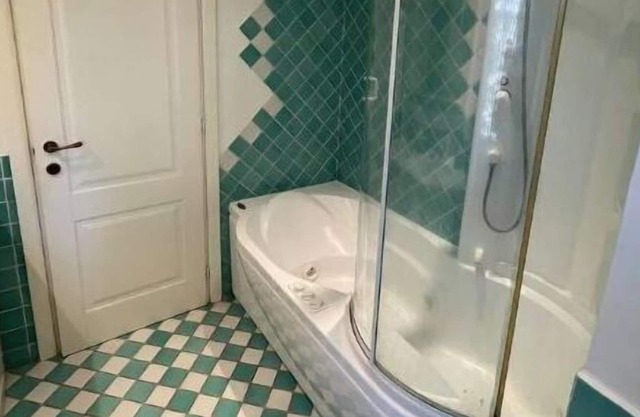 vicario 138 vatican house