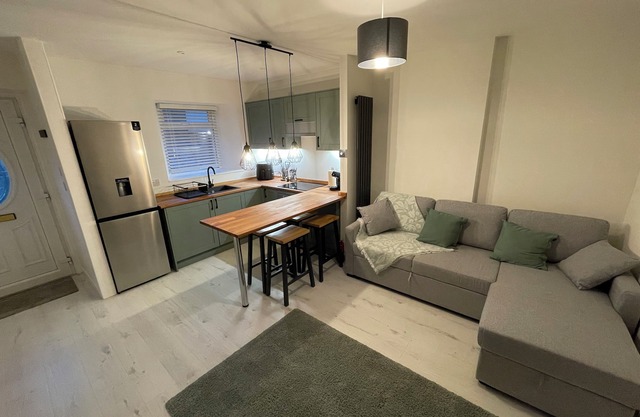 Viewforth Cottage - Cosy place by the beach ideal for a couple or family of 4