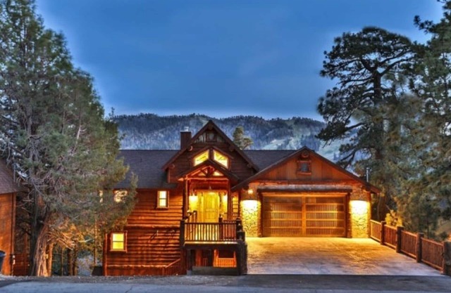 Views! Space! Featured on CBS Staycation Luxury Big Bear Pool Table & Theater