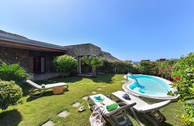 Villa Tauro Golf | Tranquility Meets Luxury | Tauro | Private Pool | Whirlpool.