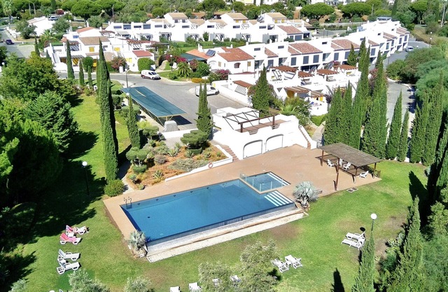 VILAMOURA CLUB VILLA 1 WITH POOL by HOMING