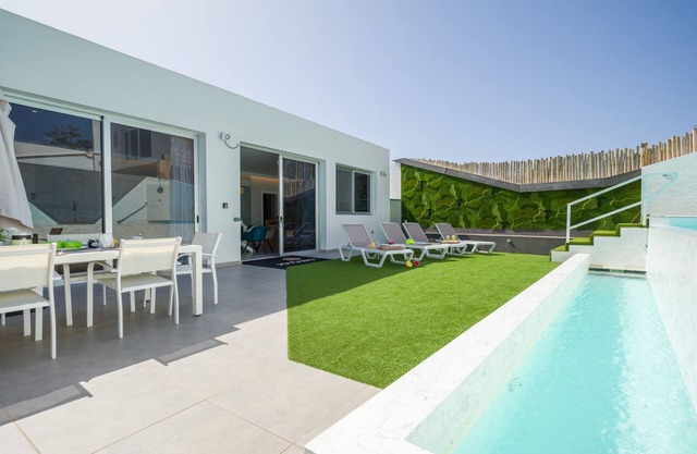 Villa in Maspalomas with Private Heated Pool