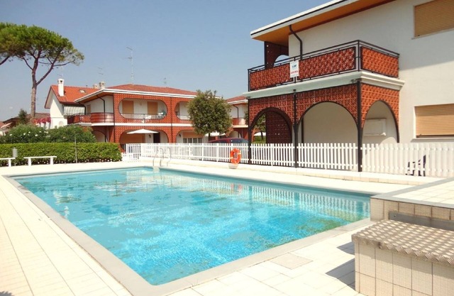 Villa in Caorle with Pool near Beach