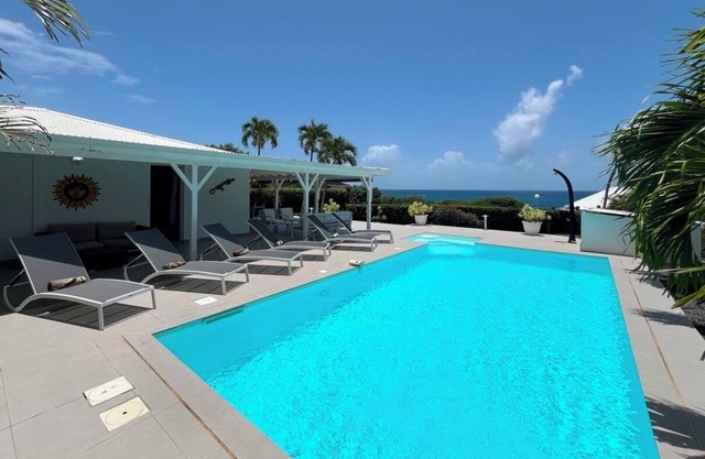 Villa à St François G160 - 3 ch piscine vue mer