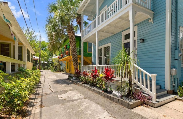Villa 1898 - Luxury Home in the Heart of Downtown