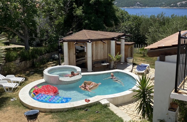 Villa Agata with pool, whirlpool & sauna, sandy beaches nearby