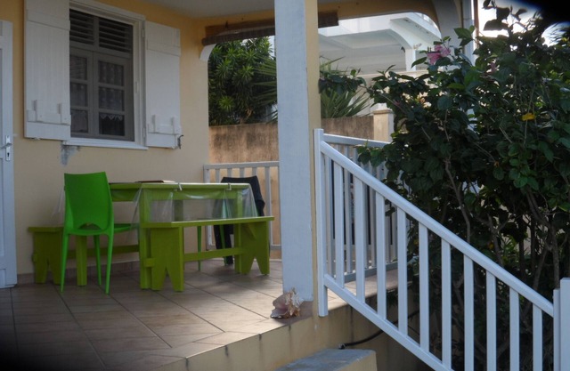 Villa Alamanda for 2-4 people less than 50 meters from the Caribbean Sea