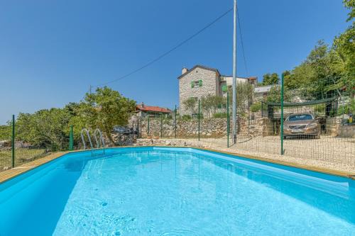 Villa Ana with jacuzzi & swimming pool