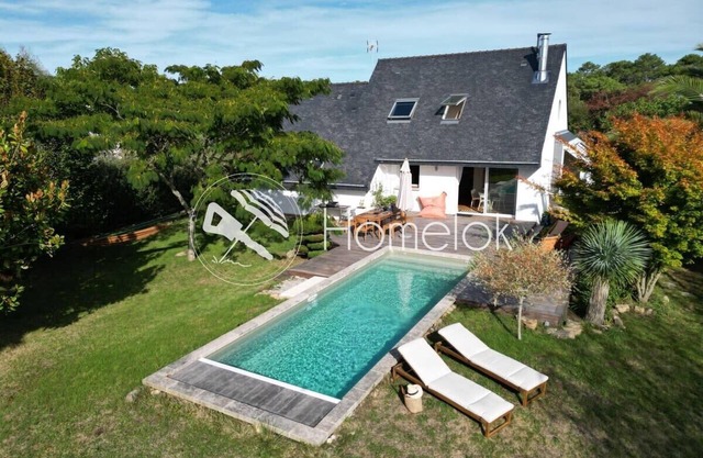 Villa avec piscine - calme absolu 5 min des plages