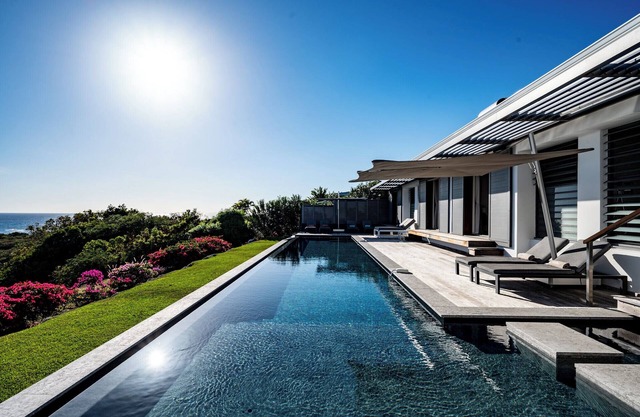 Villa Belle Galante with 180° sea view and infinity pool, 5 AC bedrooms