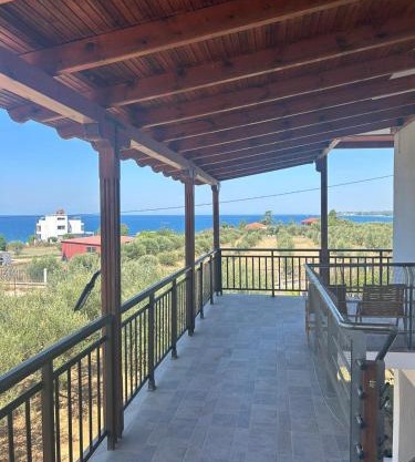 Villa Blanca with sea view