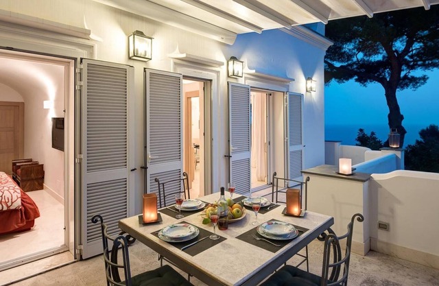 Villa Bougainvillea - Luxury Capri Villa With Views