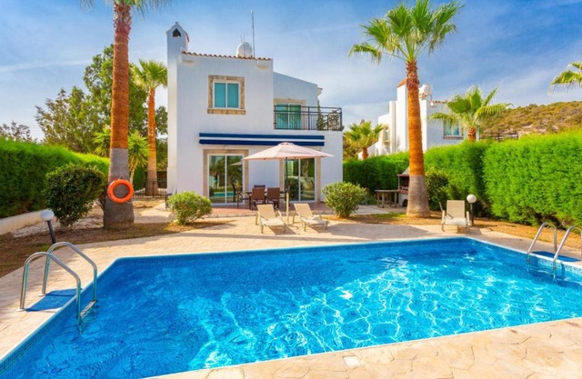 Villa Chrysanthemum