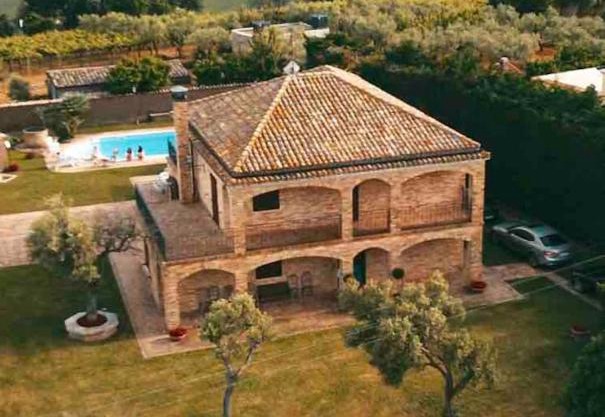 Villa con piscina in Abruzzo - A 7 minuti dal Mare