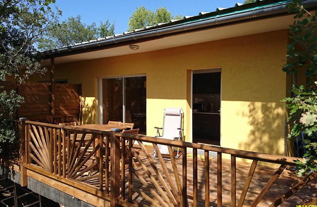 Villa Creole Lamalou: F3 large terraces south view calm apartment Vanille