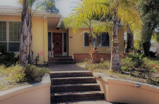 Villa De Las Palmas - Walking Distance to Santa Cruz's Best!