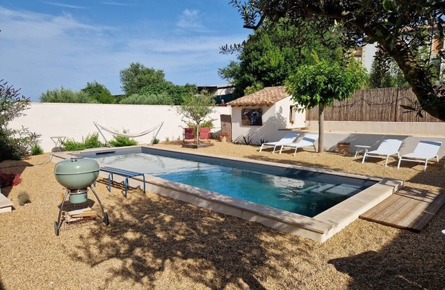 Villa de Vacances Avec Piscine à 7 min de Sommières, Petite Citée de Caractère