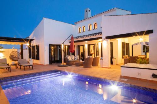 Villa del Alemán by Rental Olé