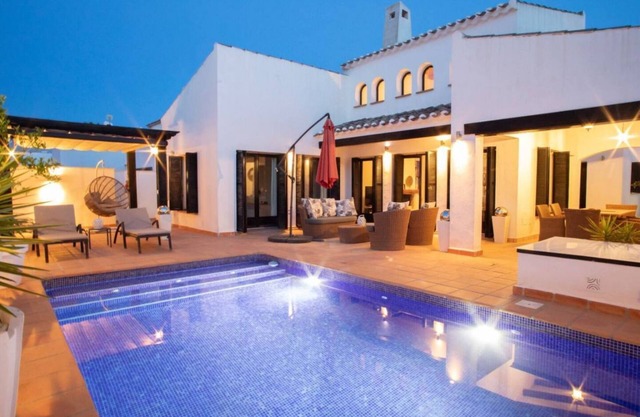 Villa del Alemán with swimming pool