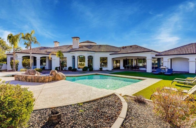 Villa del Sol, Amazing House by Kivoya