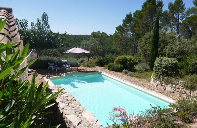 Villa des Cyprès, private pool, magnificent views, quiet location