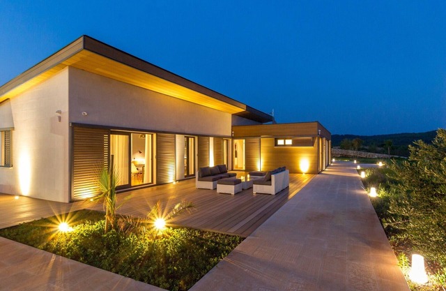 Villa Dino, (15807), Zastražišce, hr