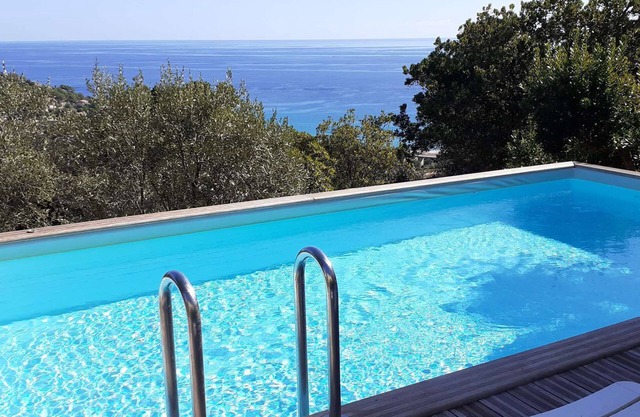 VILLA DOMISE - PRIVATE POOL - TARCO- 3*- CLIM-WIFI