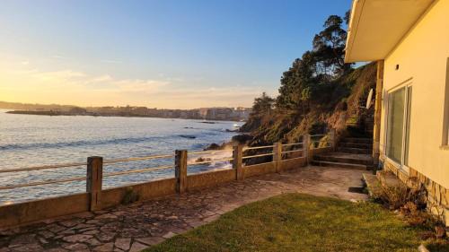 Villa en Sanxenxo a pie de playa, Barreiros