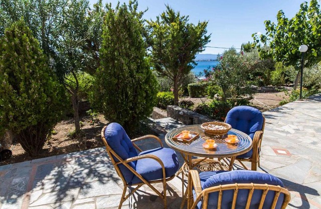 Villa Euphoria Studio in Aegina, A' Marathonas Bay