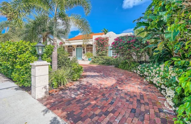 Villa Gardenia - Peaceful Garden Oasis with Open Floor Plan