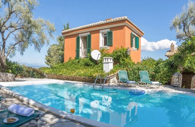 Villa Hodos - Two Bedroom Villa, Sleeps 5