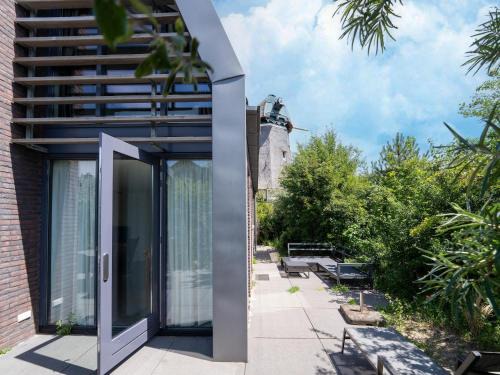 Villa in Egmond near Beach & Windmill