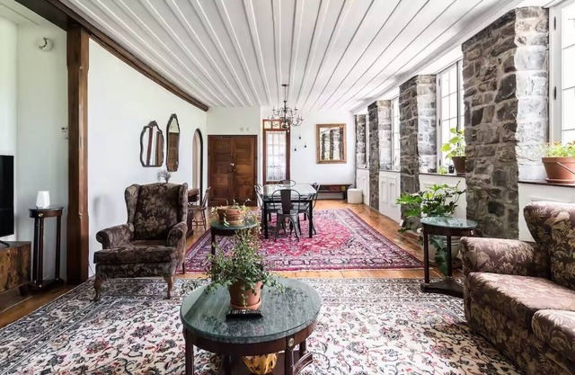 Villa in old port Montreal