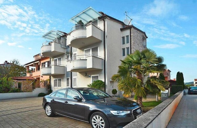 Villa in Rovinj near Beach & Old Town