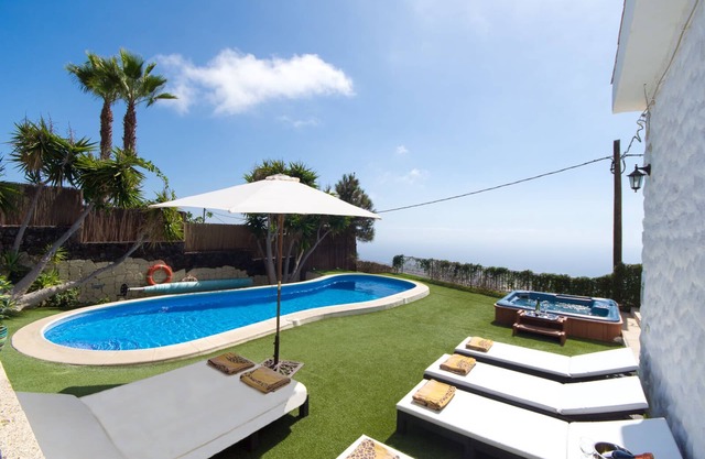 Villa Isabel by Tenerife Villas Online