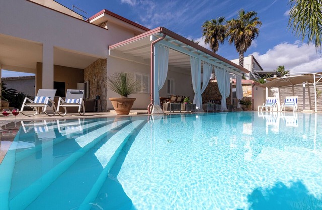 Villa Zamia con piscina