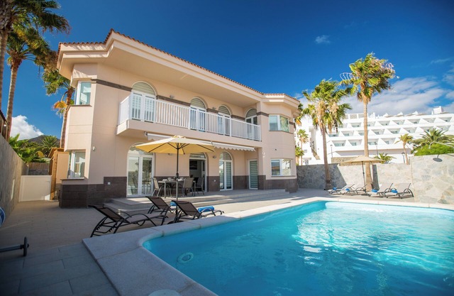 Villa Jandia Modern New Apartment Morro Jable, Private Heated Pool, Free Parking