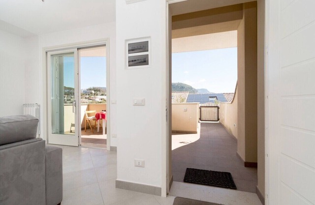 Villa 'La Meraviglia-amazing Sea' with Sea View, Wi-Fi and Air Conditioning