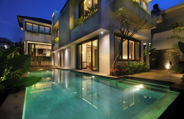 Villa Leceni by Fantasia Villas