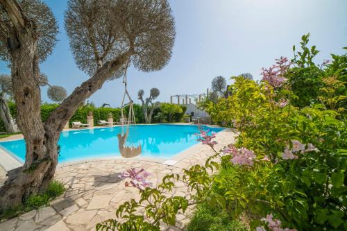 Villa Lisa with huge Pool and Garden - Happy Rentals