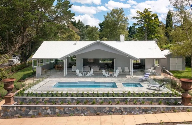Villa Luita – luxurious country retreat with an incredible pool house