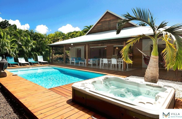 VILLA MANGO (Eden Green)* - swimming pool & Spa - 3 BEDROOMS 3 BATHROOMS